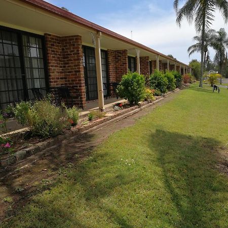 Lakeside Lodge Motel Lismore Exterior photo