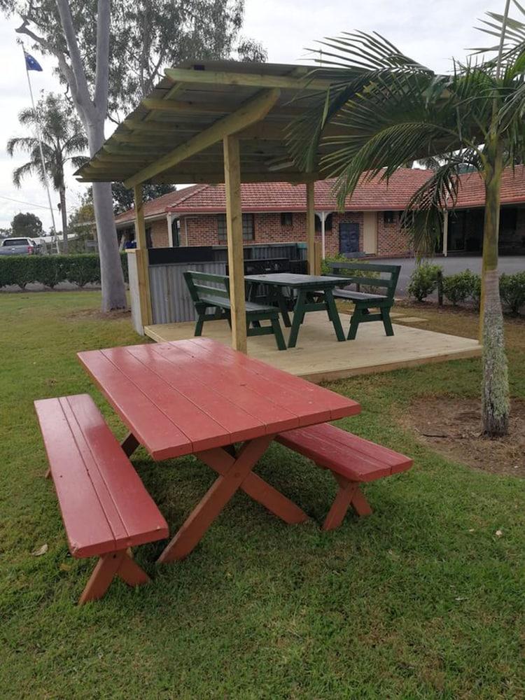 Lakeside Lodge Motel Lismore Exterior photo